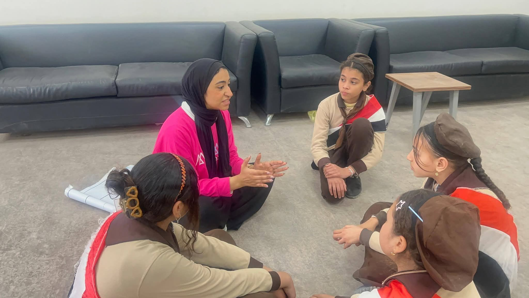 “ريحانة أسيوط” تنفذ لقاءً توعويًا لفتيات أبنوب.. تمكين وقيادة وصناعة جيل واعٍ ضمن رؤية الجمهورية الجديدة